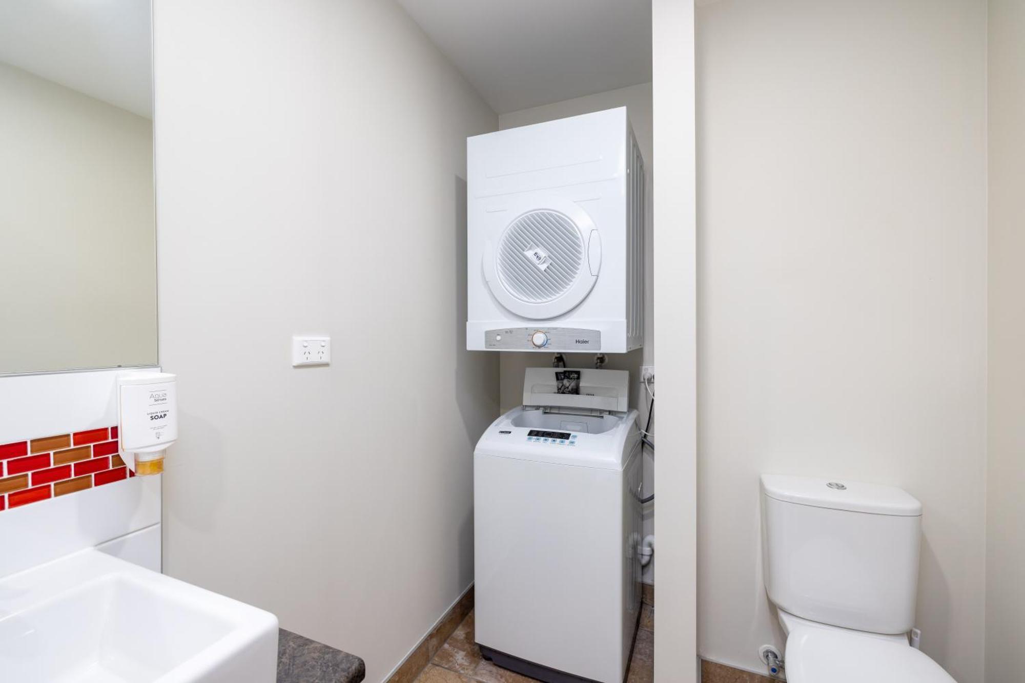 Ramada Suites By Wyndham Christchurch City Eksteriør bilde